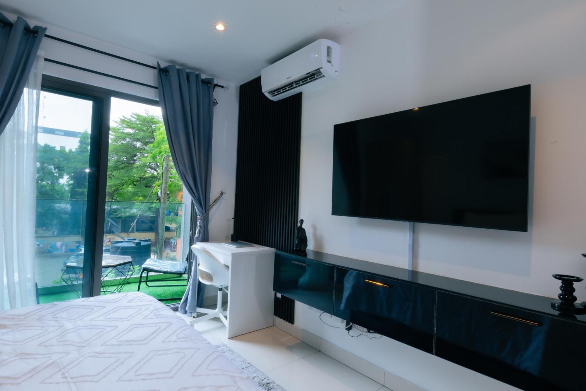 7 Minutes From The Airport - Chic Studio Accra Exteriér fotografie